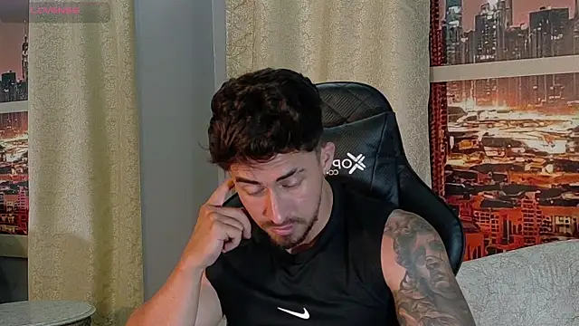 Show de Brad_Summer na webcam