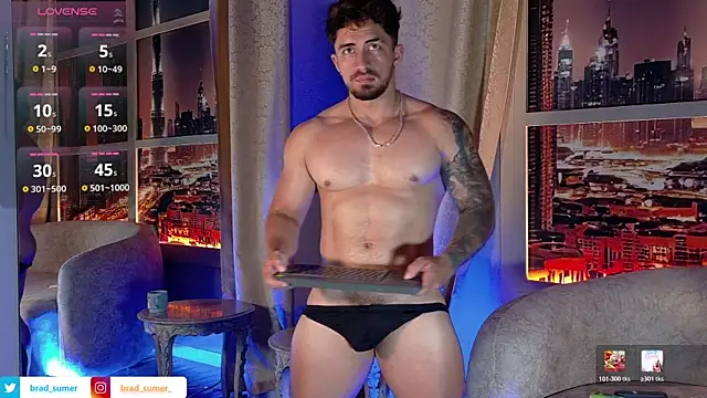 Show modela Brad_Summer na web-kameri