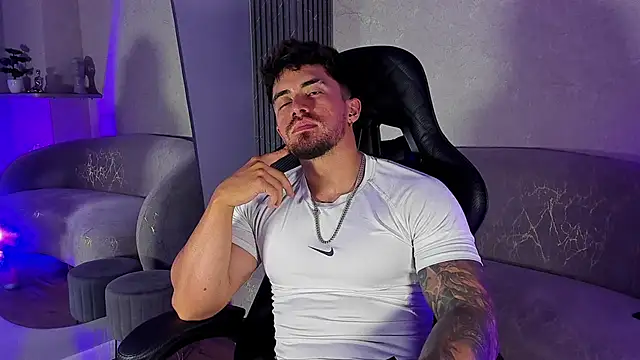 Brad_Summer Webcam show