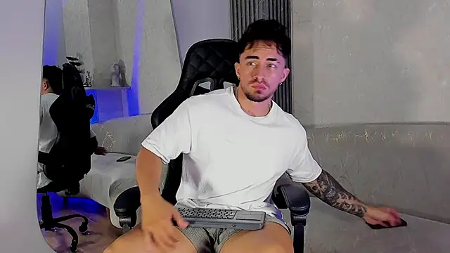 Brad_Summer Show Webcam