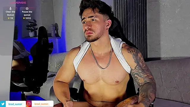 عرض كام Brad_Summer