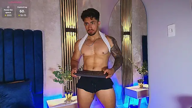 Вебкам-шоу Brad_Summer