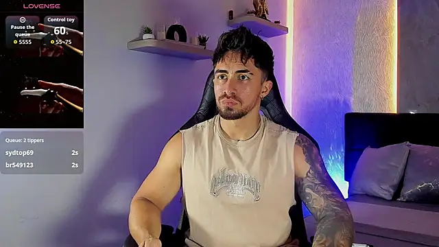 عرض كام Brad_Summer