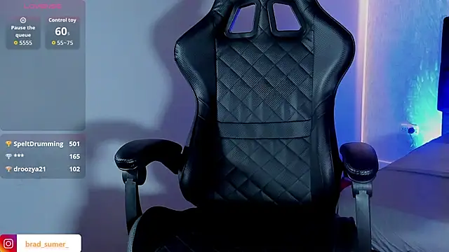 Вебкам-шоу Brad_Summer
