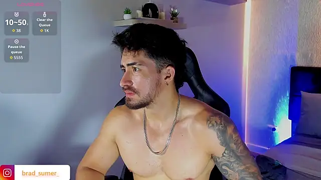 عرض كام Brad_Summer