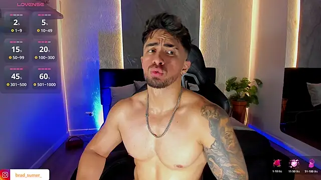 عرض كام Brad_Summer