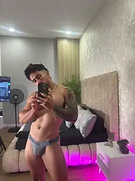 Brad_Summer: вебкам-шоу