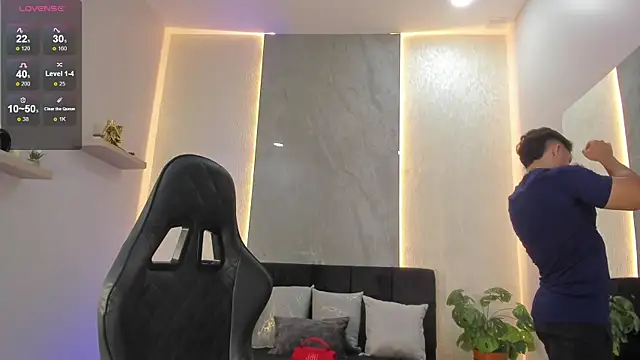 Brad_Summer Pertunjukan Webcam