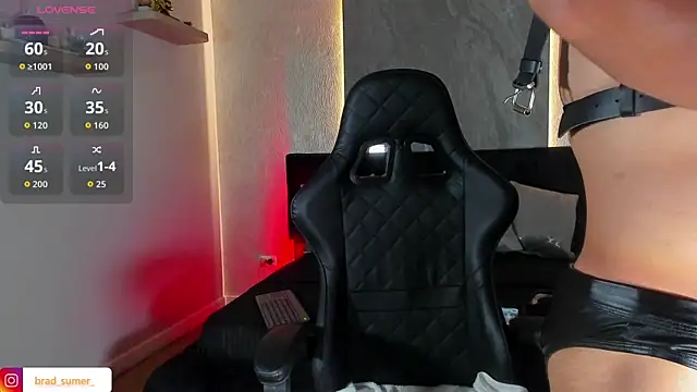 عرض كام Brad_Summer