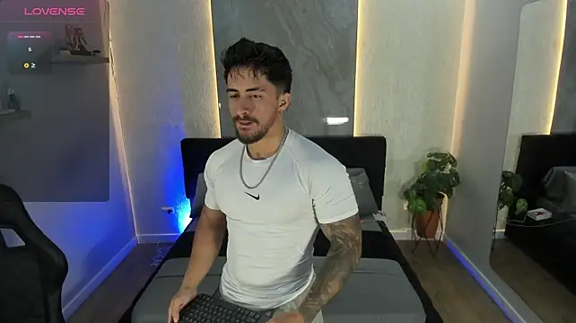Brad_Summer Webcamshow