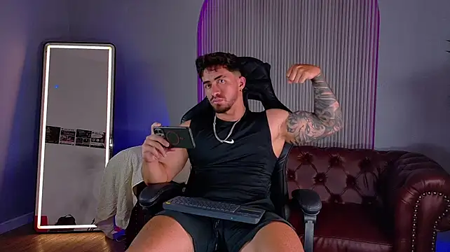 Brad_Summer Webcam show