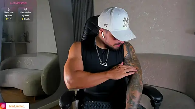 Brad_Summer's Webcam Show