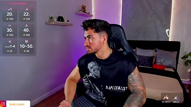 عرض كام Brad_Summer