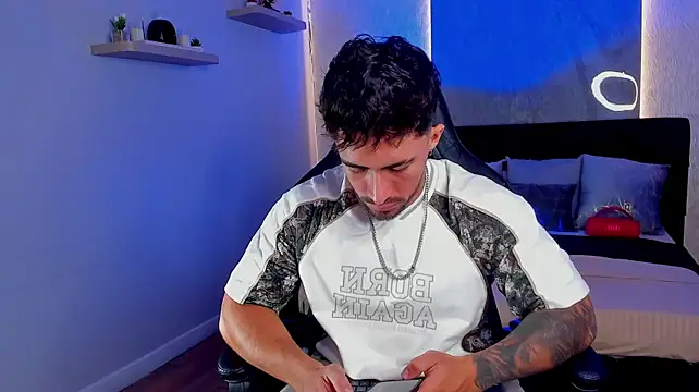 Brad_Summer Webcamshow