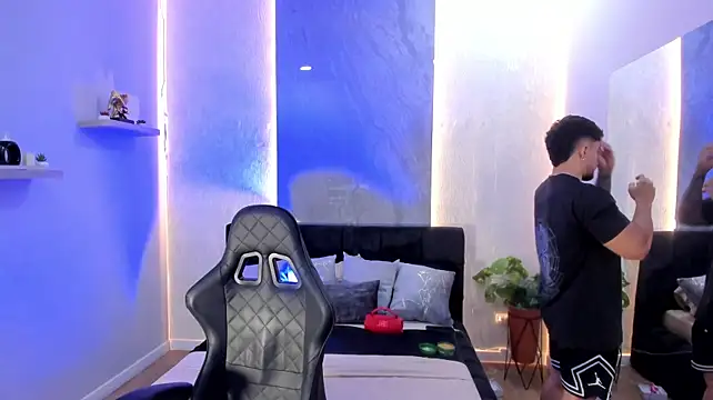 Brad_Summer Webcamshow