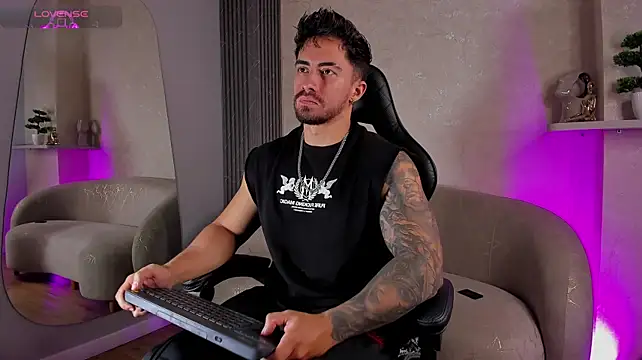 Brad_Summern Webbikameraesitys