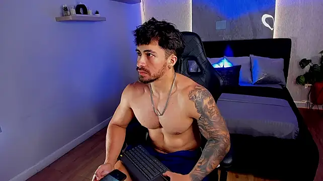 Brad_Summer Webcamshow