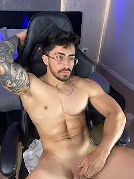 عرض كام Brad_Summer