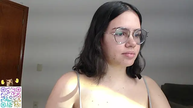 Chat +18 de Velvetcrystall ao vivo