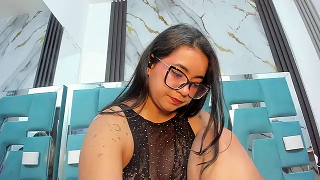 miilaklum Chat XXX in diretta