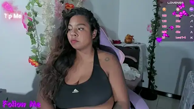 Chat +18 de naty_jhonsom_ ao vivo