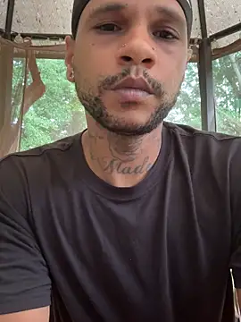 mrlonge420 Show in webcam