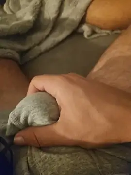 Show modela misterBigDick19 na web-kameri