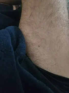 Show modela misterBigDick19 na web-kameri
