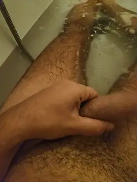 Show modela misterBigDick19 na web-kameri