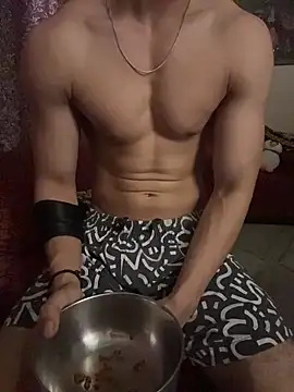 BadBoyBeast: διαδικτυακό σόου στην κάμερα