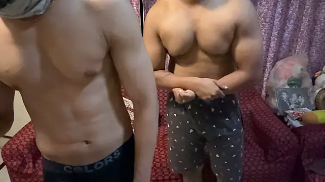 BadBoyBeastn Webbikameraesitys