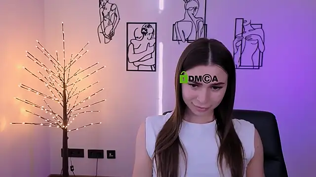 flora_ri XXX чат на живо