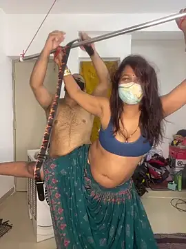 عرض كام Savita_Desai_BDSM_couple