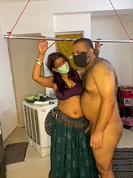 Show Webcam de Savita_Desai_BDSM_couple