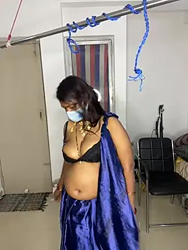 عرض كام Savita_Desai_BDSM_couple