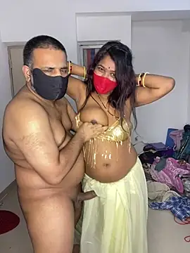 Maya_BDSM webcam show