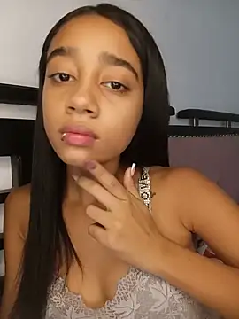 Zoe_Sweett18 Webcamshow
