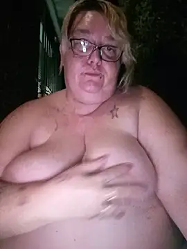 diosacurvy1984 Pertunjukan Webcam