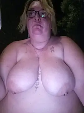 diosacurvy1984's Webcam Show