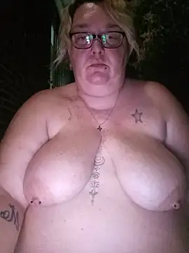 diosacurvy1984 Webcam Show