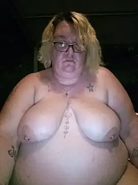 Show modela diosacurvy1984 na web-kameri