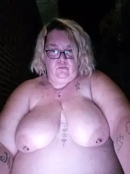 diosacurvy1984 Webcam-Show