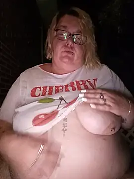 Show de diosacurvy1984 na webcam