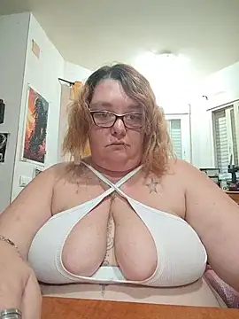diosacurvy1984 – webcam-show