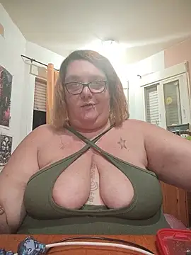 diosacurvy1984 Live XXX-Chat