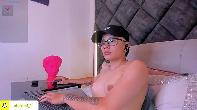 Chat XXX ao vivo de _Eternal_