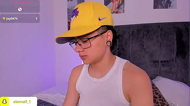 _Eternal_'s Live XXX Chat