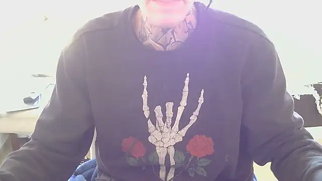 Show de smokingink na webcam