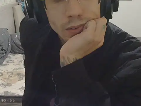 Show de smokingink na webcam
