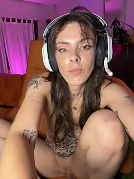 GennaJames' Webcam Show